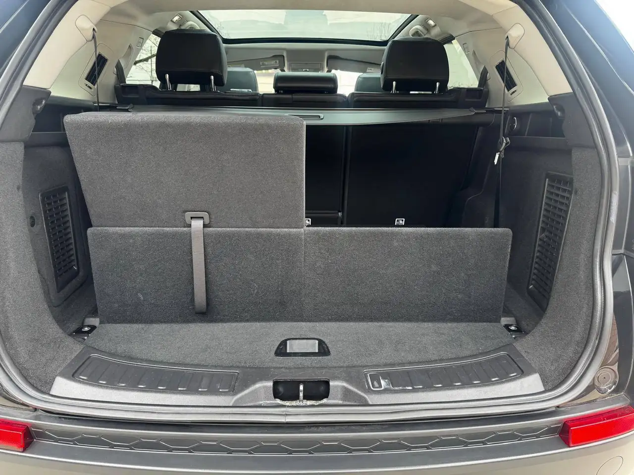 Land Rover Discovery Sport снимка Land Rover Discovery Sport