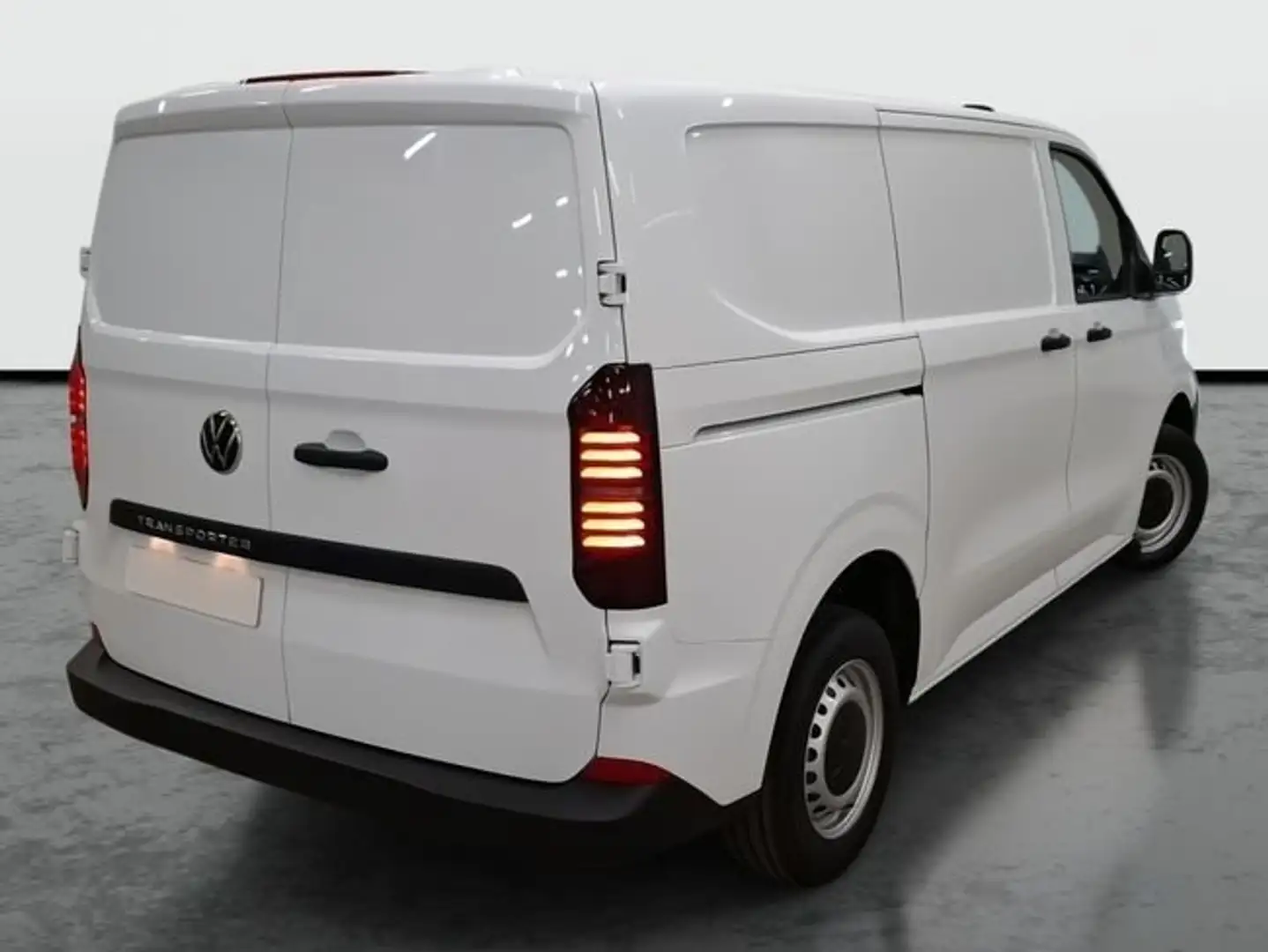 Volkswagen Transporter Furgón Ch. Largo 2.0 TDI 81 kW (110 C Blanco - 2