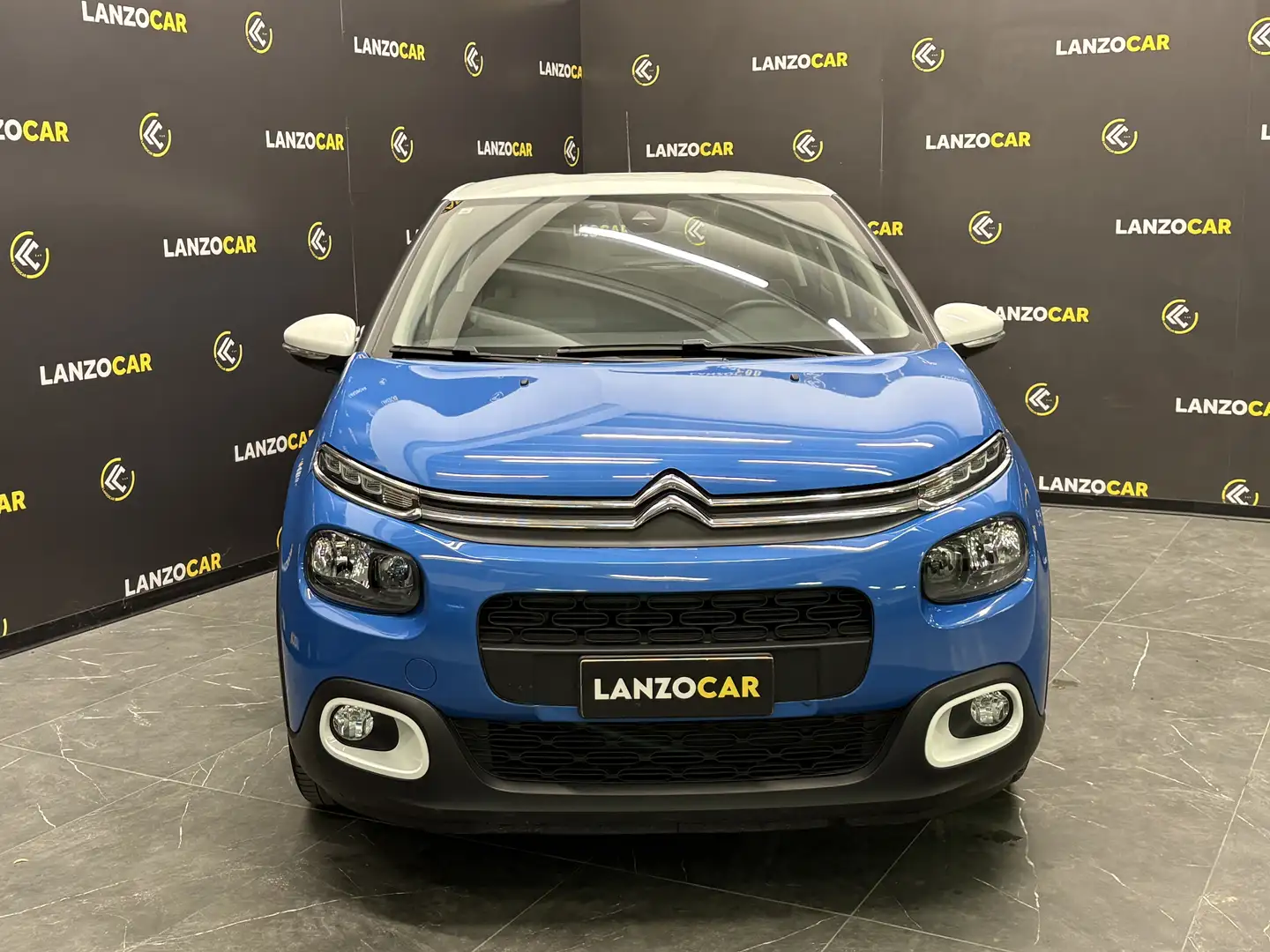 Citroen C3 1.2 BENZINA SHINE BICOLOR*NEOPATENTATI* Blu/Azzurro - 2
