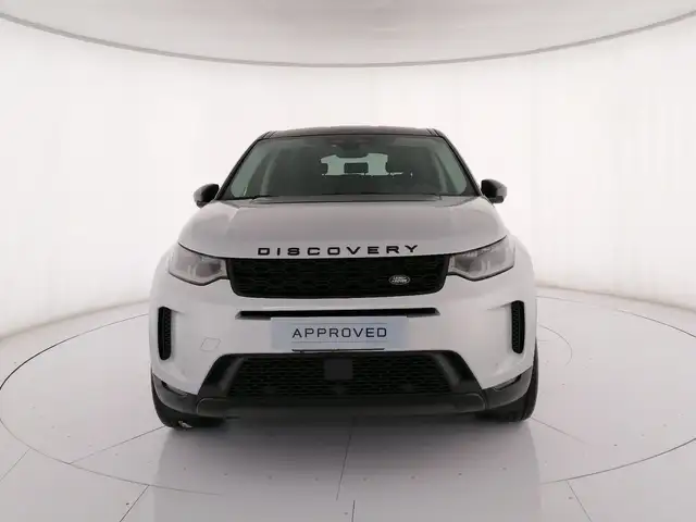 Land Rover Discovery Sport view 7