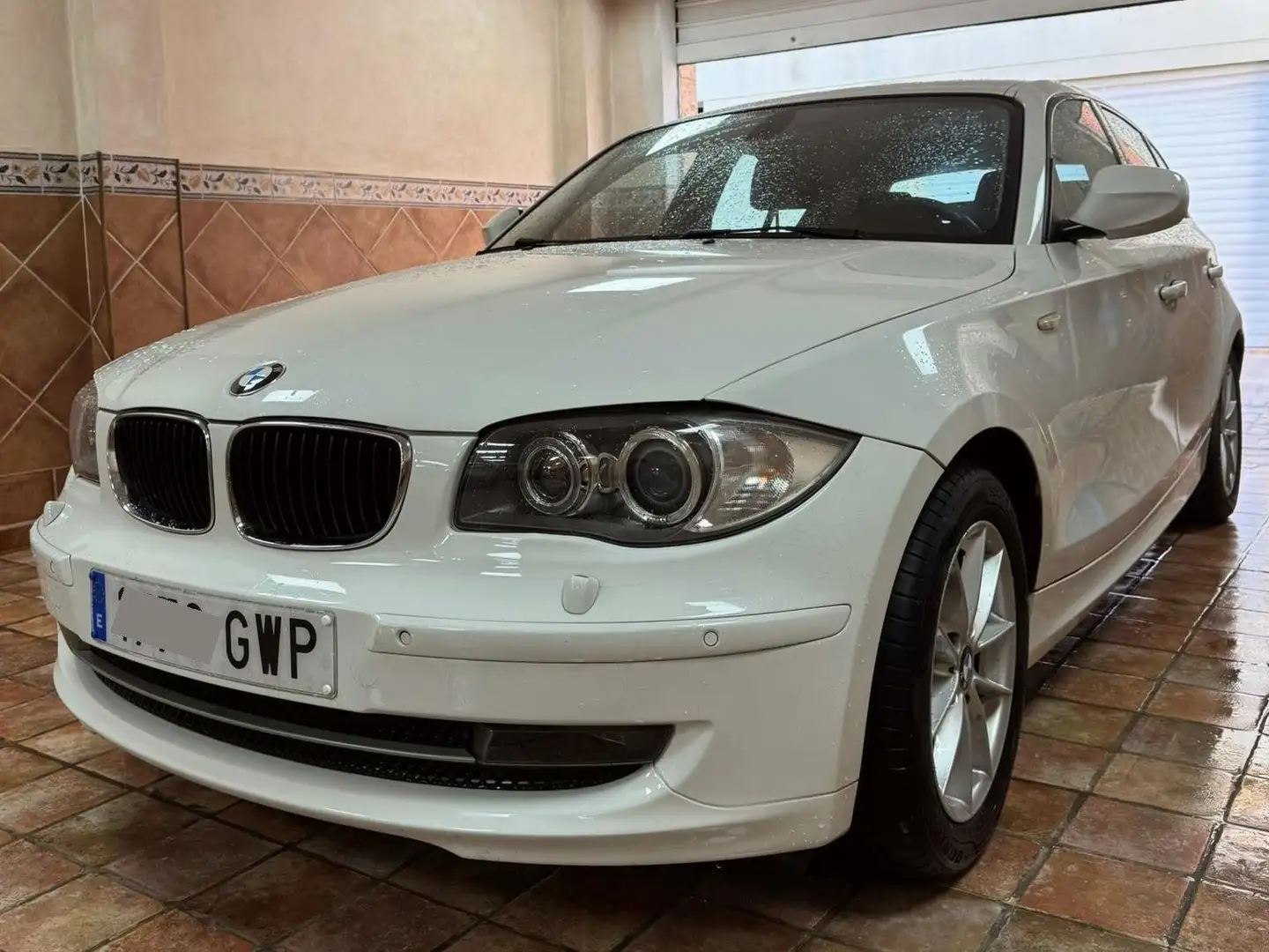 BMW 116 116d Blanco - 1