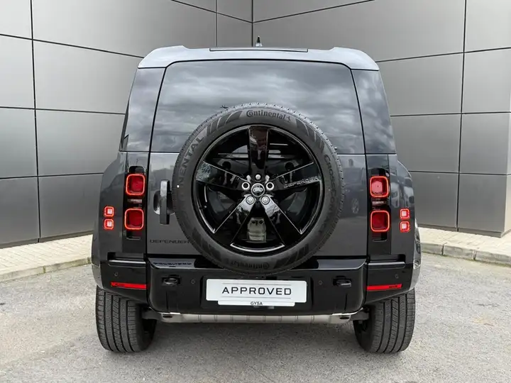 Land Rover Defender 2026, foto 7