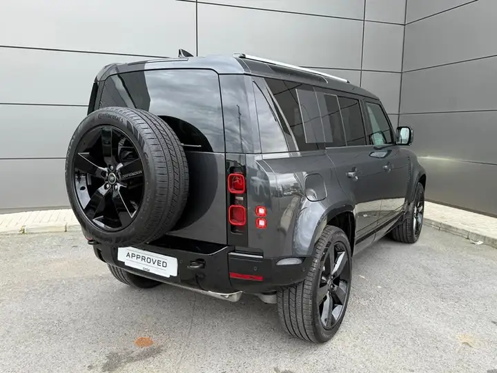 Land Rover Defender 2026, foto 2