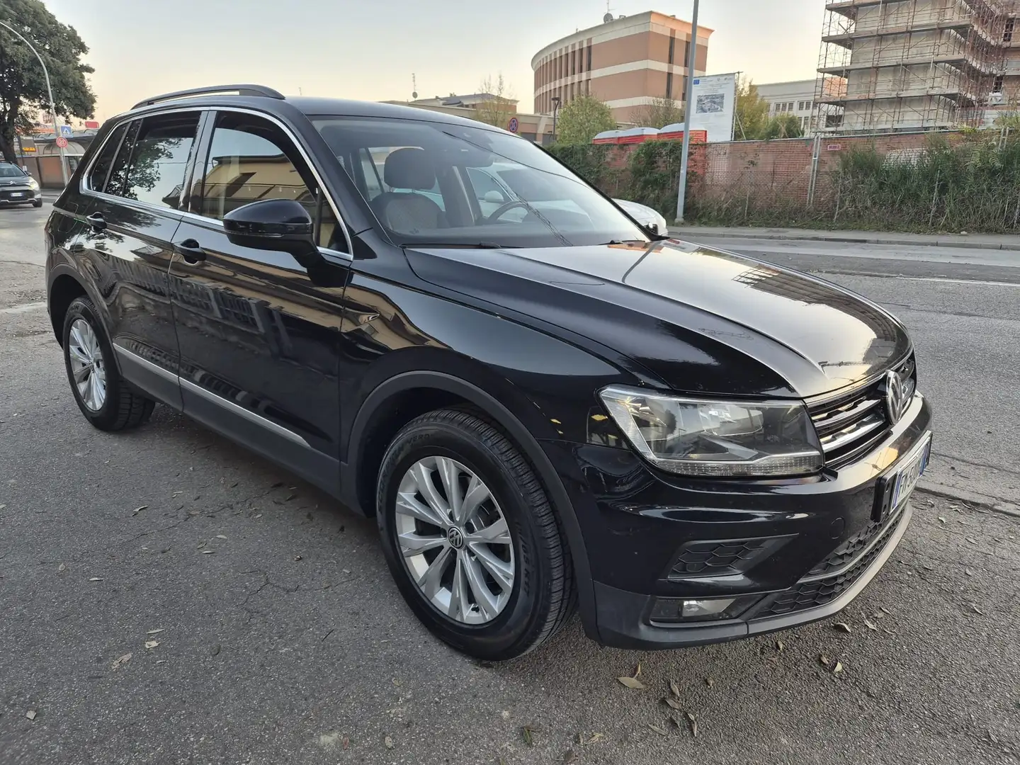 Volkswagen Tiguan Tiguan 2.0 tdi Advanced 4motion 150cv Nero - 2
