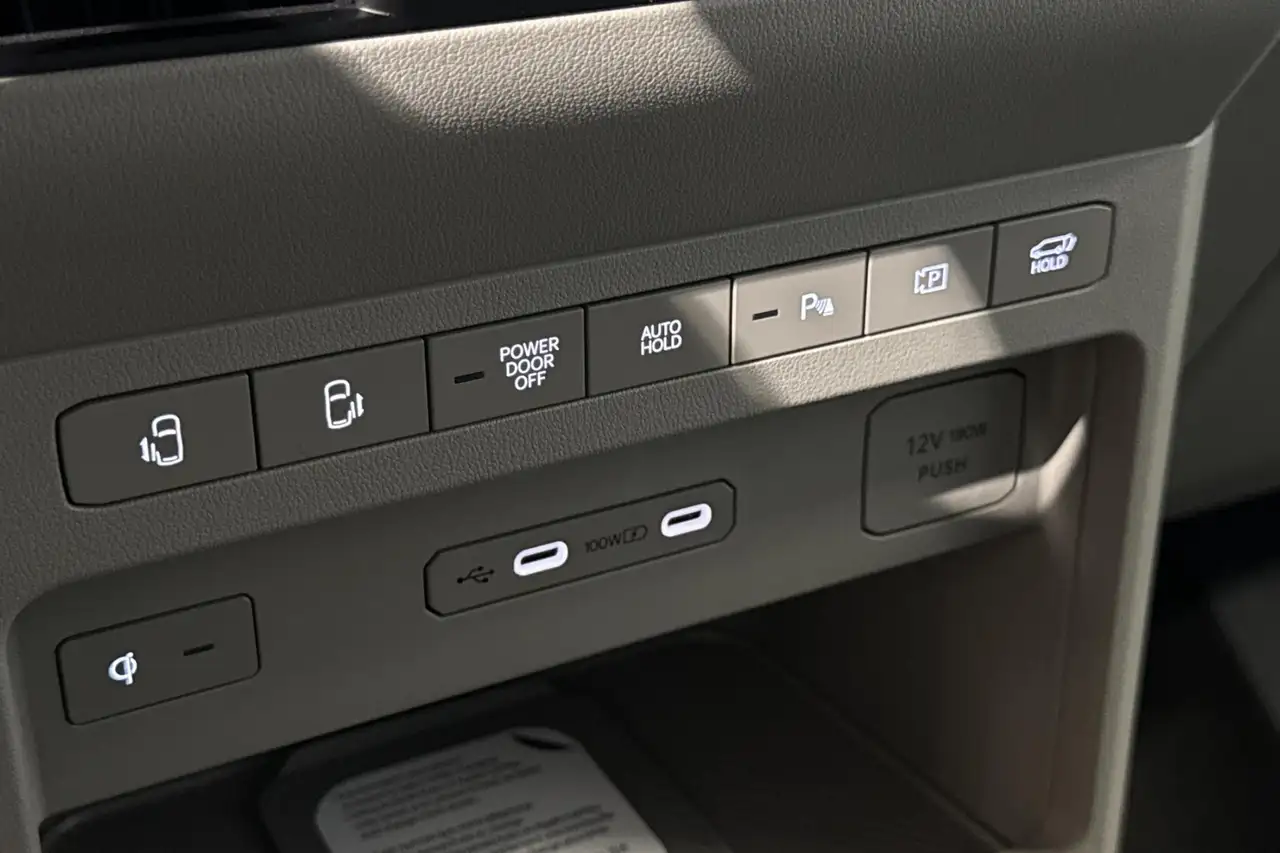 Kia PV5 Passenger 2026 — фото 15
