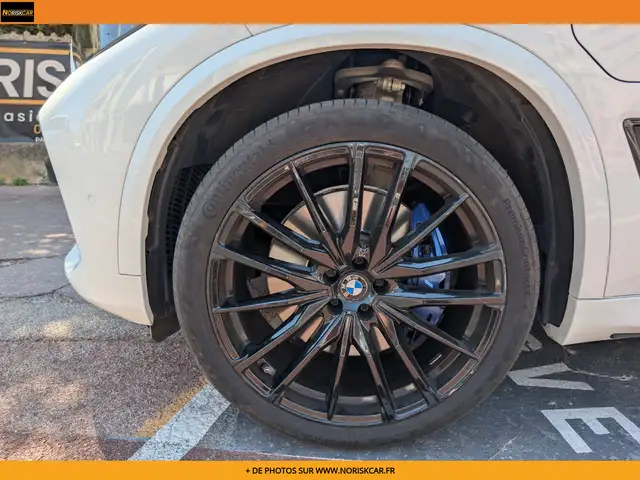 BMW X5 view 16