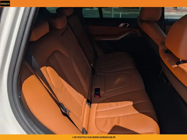 BMW X5 view 10