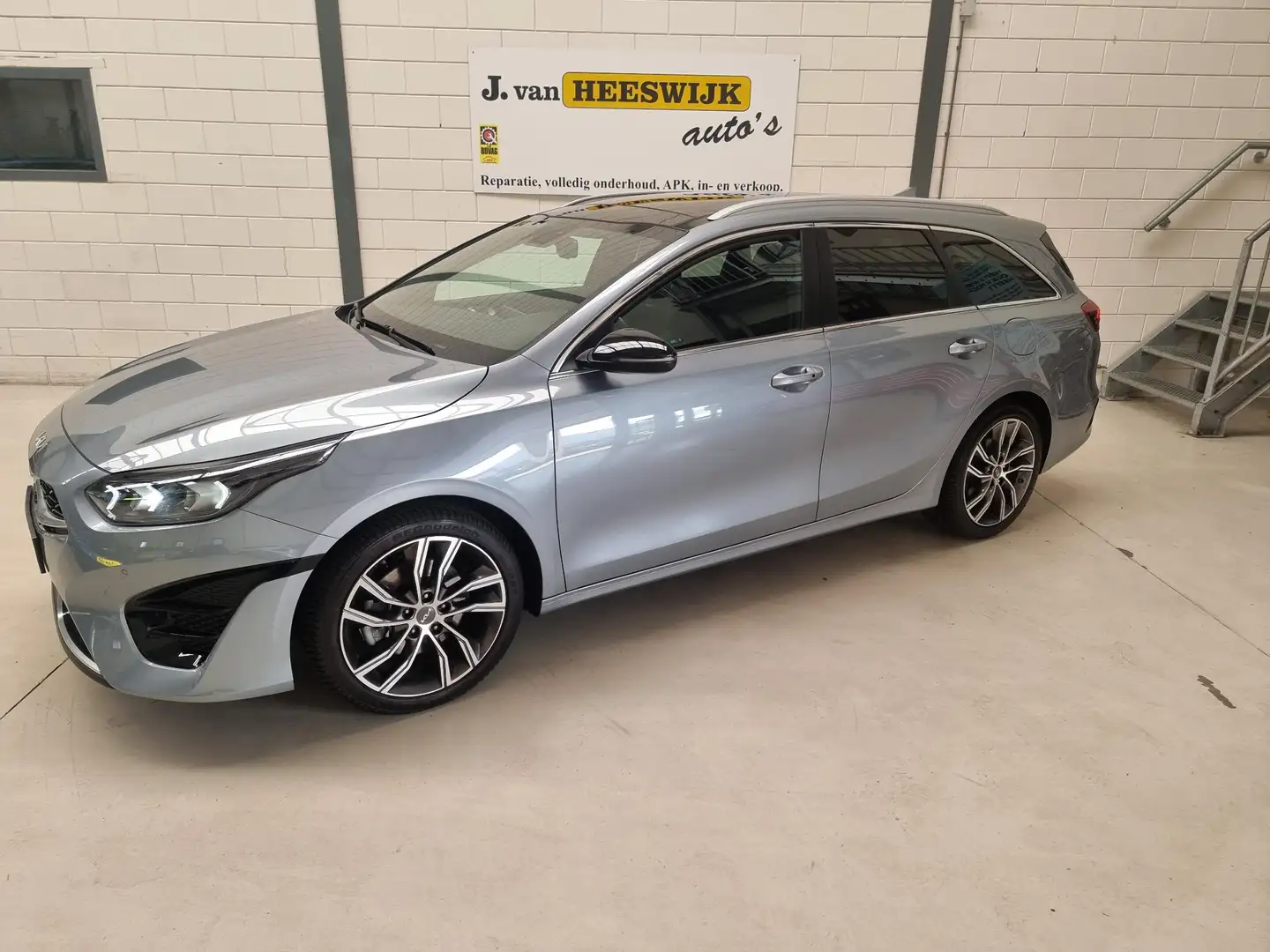 Kia Ceed SW / cee'd SW Sportswagon 1.5 T-GDi GT-PlusLine Nieuw Model |Sch Grijs - 1