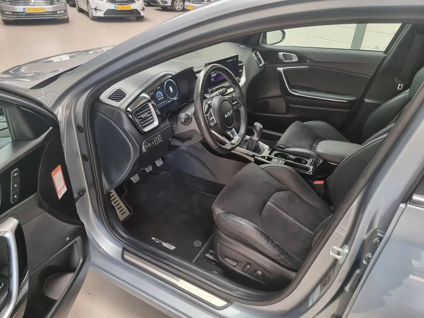 Kia Ceed SW / cee'd SW Sportswagon 1.5 T-GDi GT-PlusLine Nieuw Model |Sch Grijs - 2