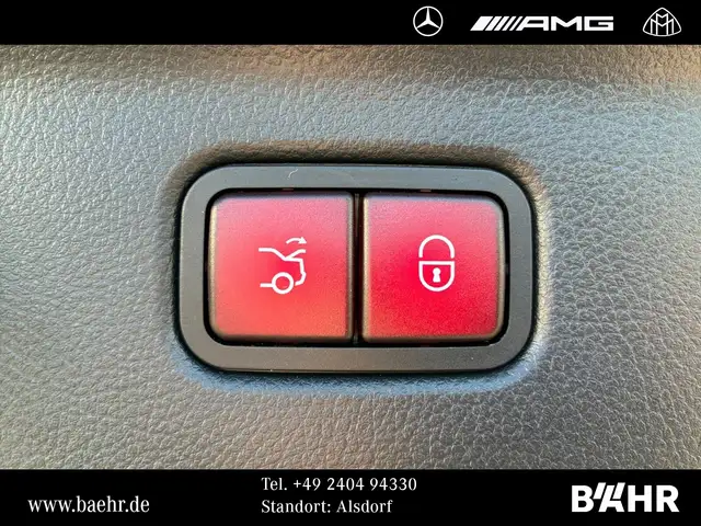 Mercedes-Benz S-Class view 13