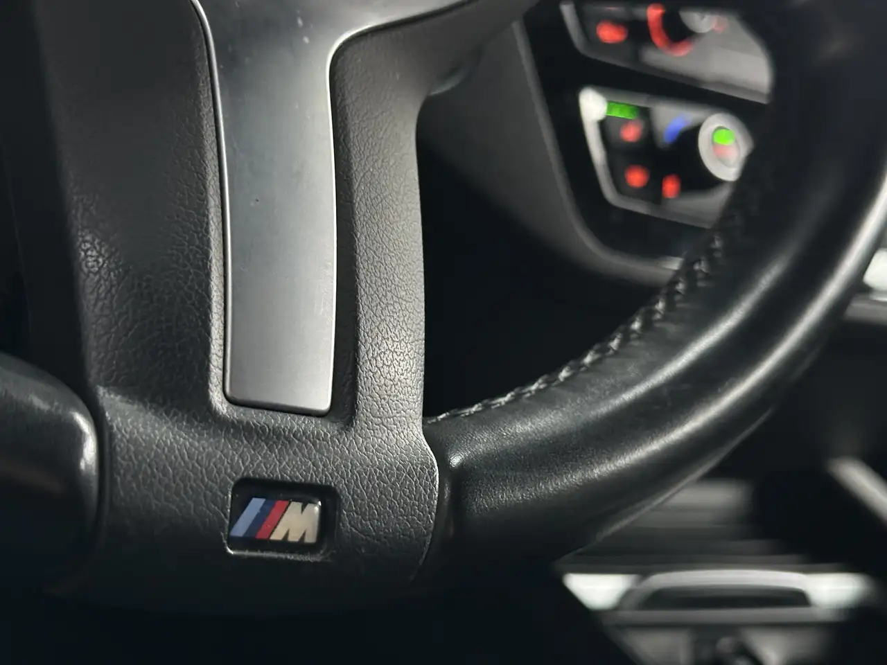 BMW 118 — photo 15 sur 43