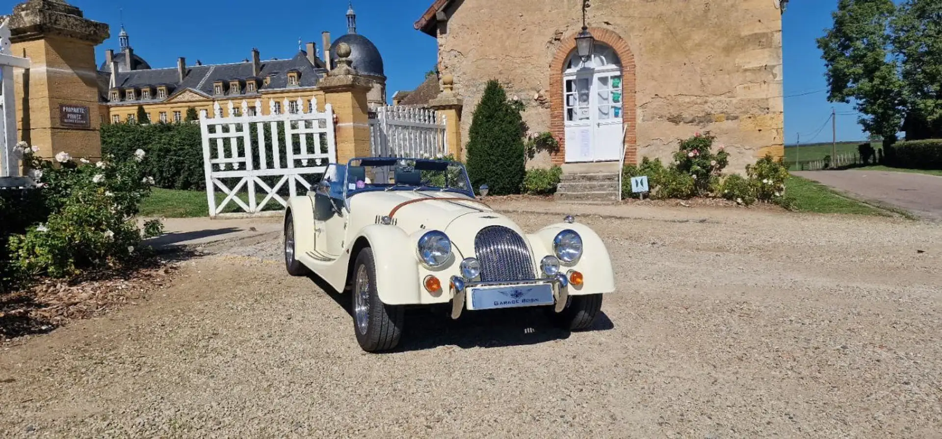 Morgan Plus 4 2.0 4 Weiß - 2