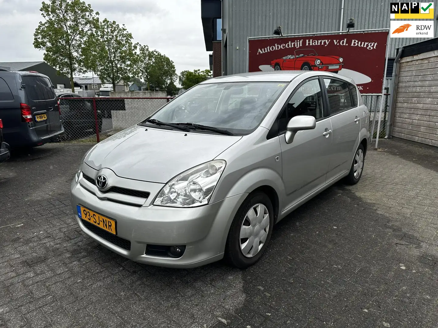 Toyota Verso 1.8 VVT-i Sol Trekhaak | Climate Control | Cruise Gri - 1