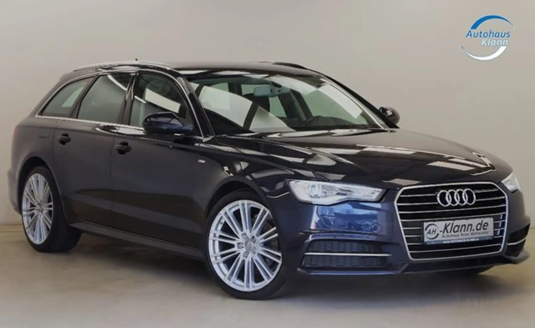 Audi A6 Avant 2.0TDI 190PS Ultra S Line BRANDSCHADEN Blue - 1