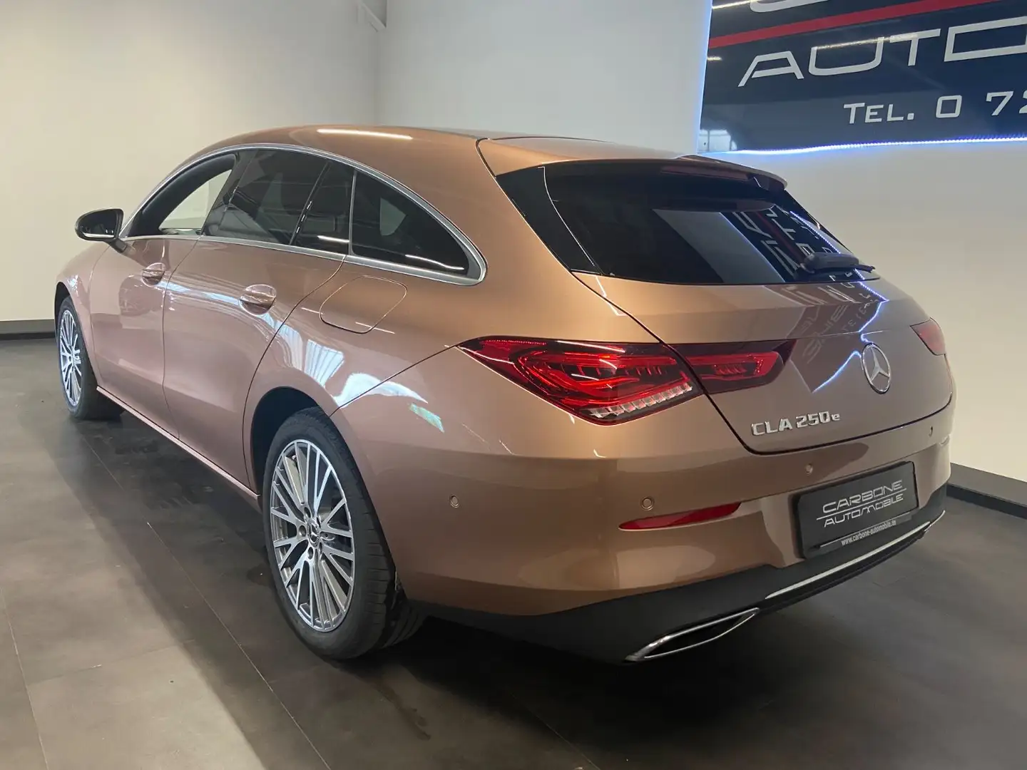 Mercedes-Benz CLA 250 *Ambi*18"* Золотий - 2