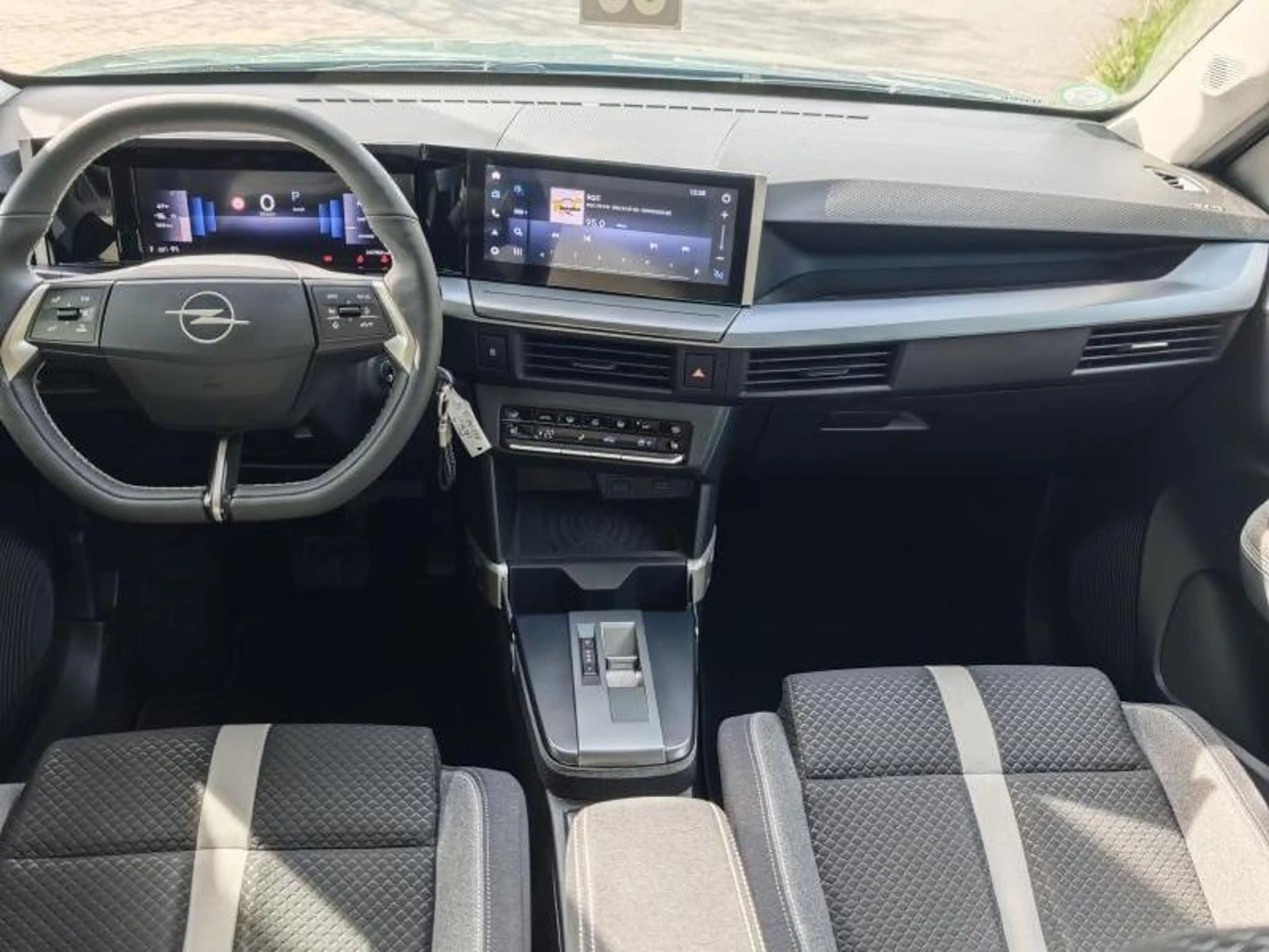 Opel Frontera GS EV 113 — photo 13
