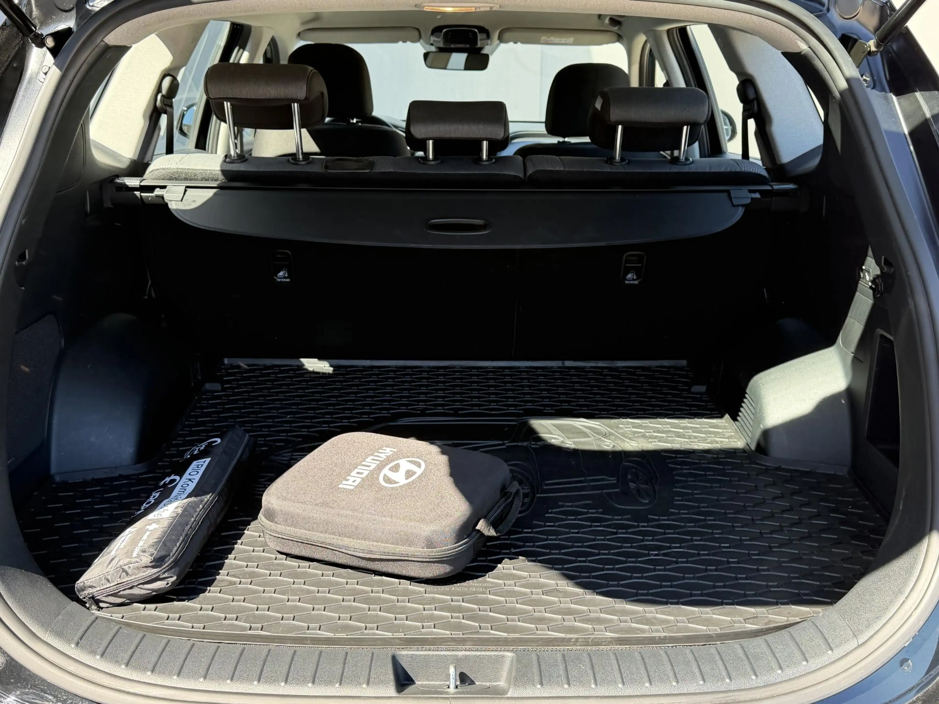 Hyundai SANTA FE 1.6 T-GDI PHEV Comfort Smart / Dealer onderhouden — photo 32