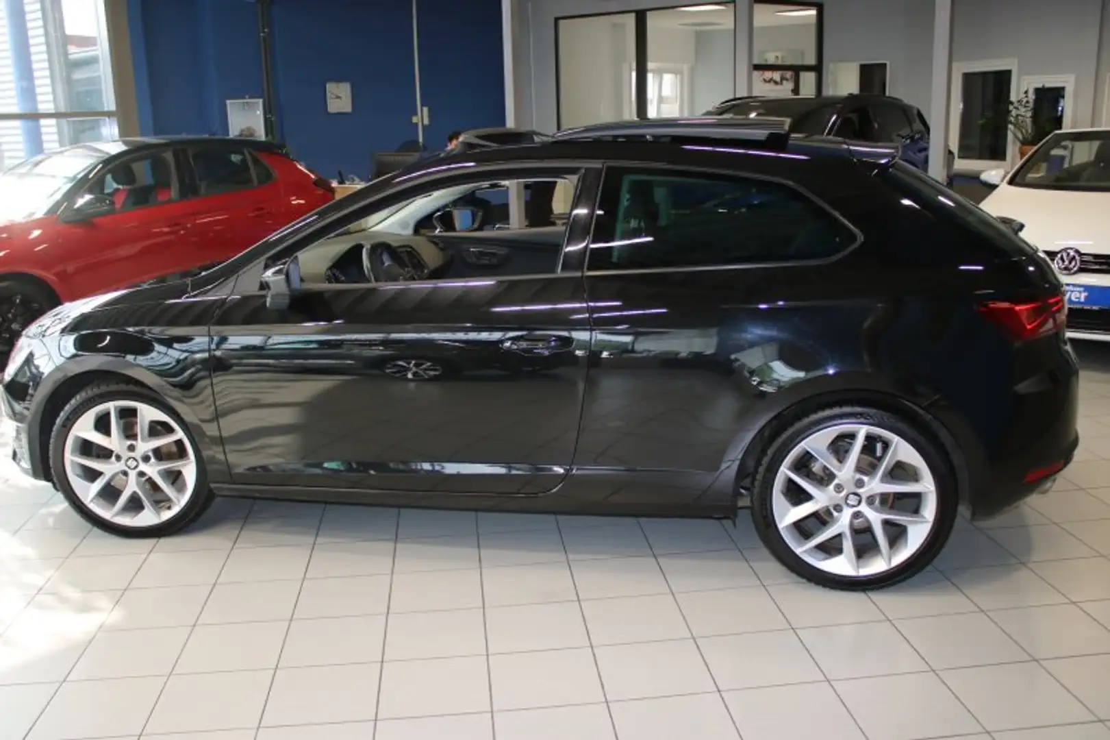 SEAT Leon SC FR 1.4l TSI  Led/Navi/Pano Černá - 2