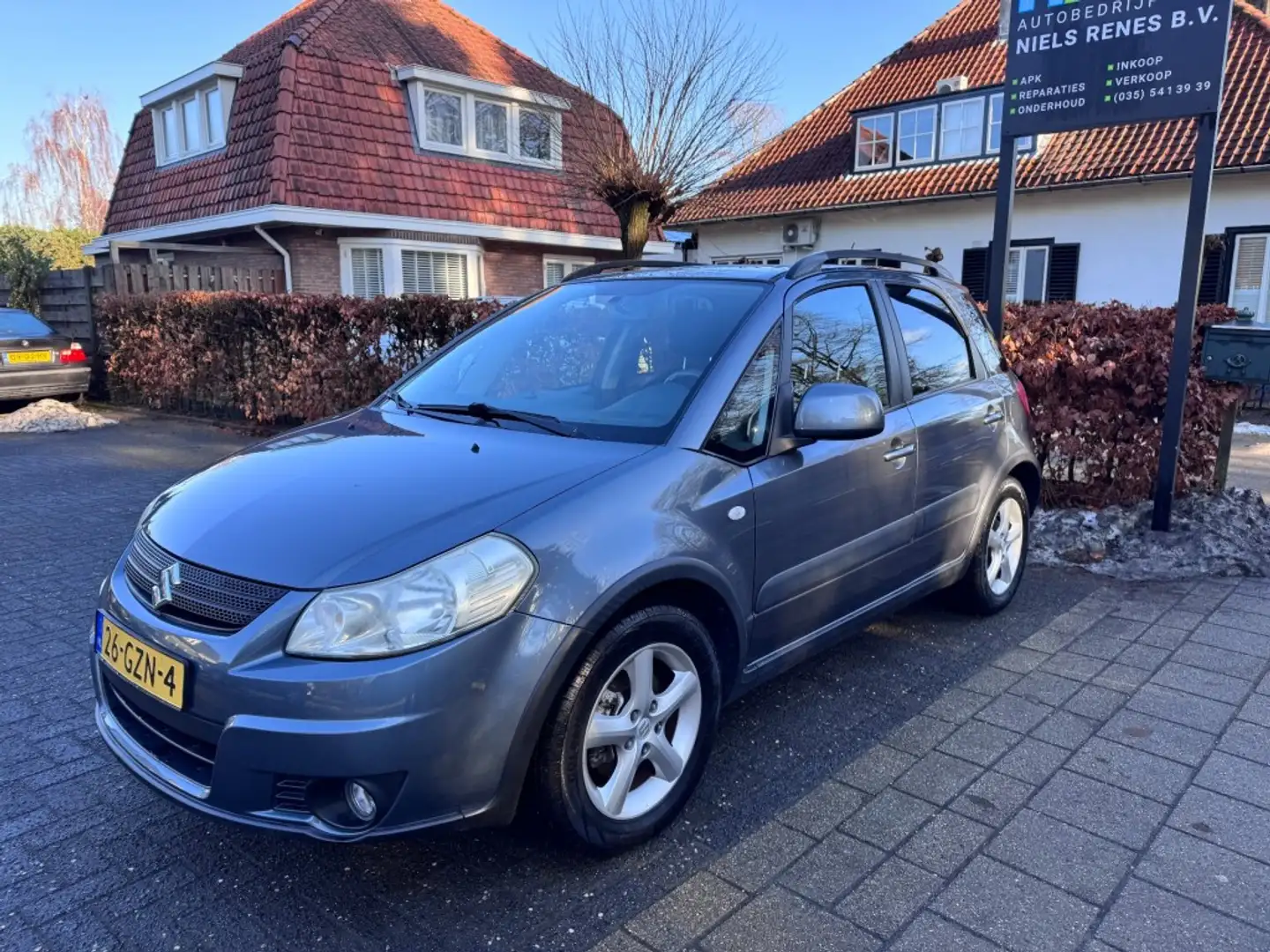 Suzuki SX4 1.6/Airco/Cruise control/Trekhaak/Beurt/APK/Zeer n Grau - 2