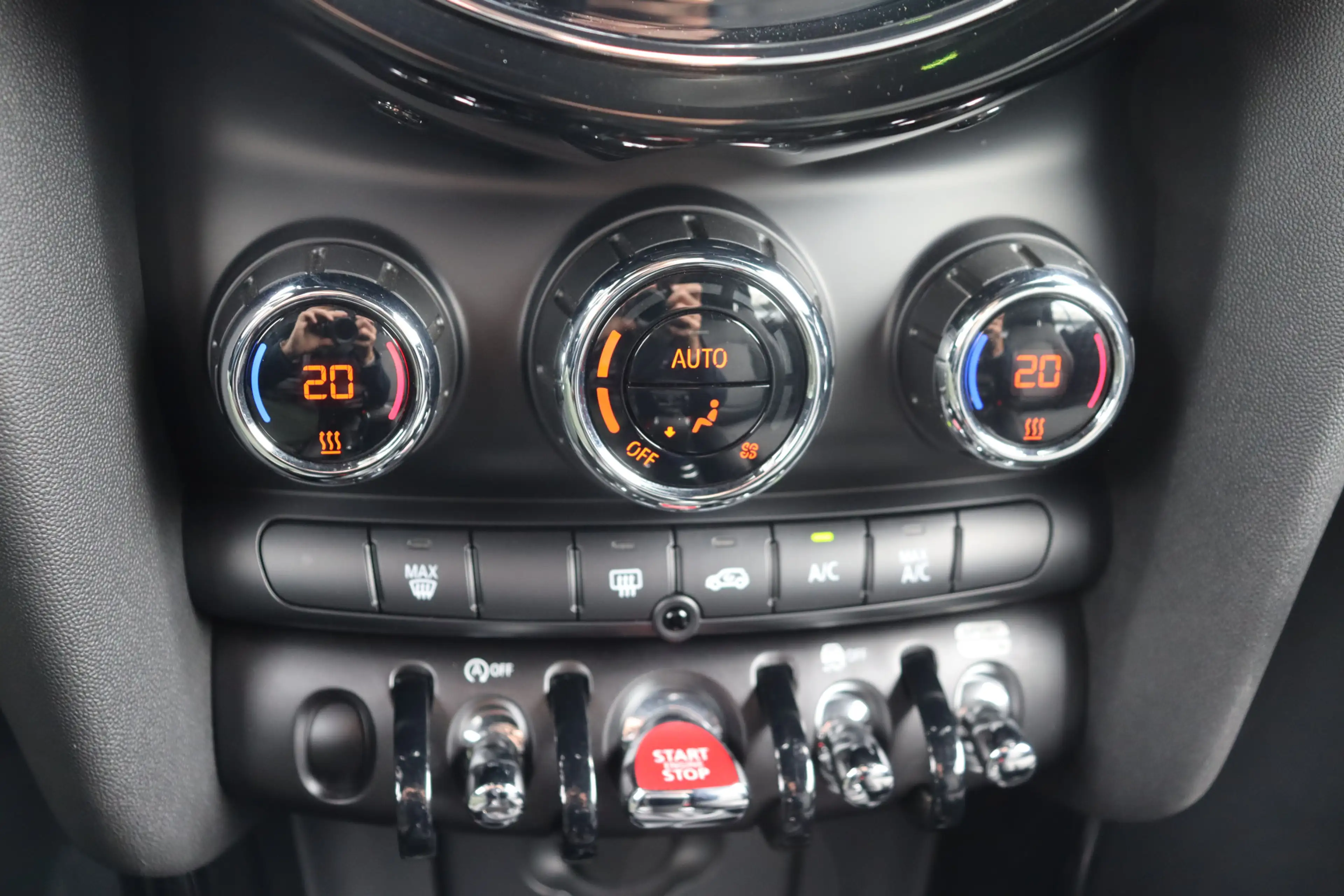 MINI Cooper S Cabrio Classic Automaat / Sportstoelen / Achteruitrijcame — photo 12