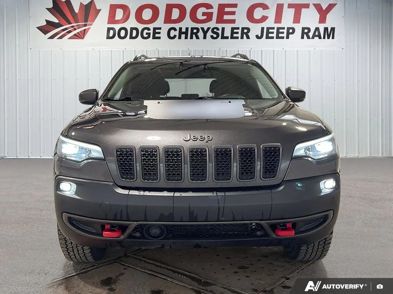 Jeep Cherokee photo Jeep Cherokee