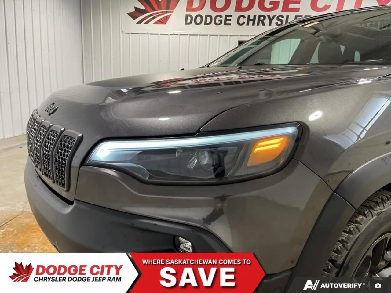 Jeep Cherokee снимка Jeep Cherokee
