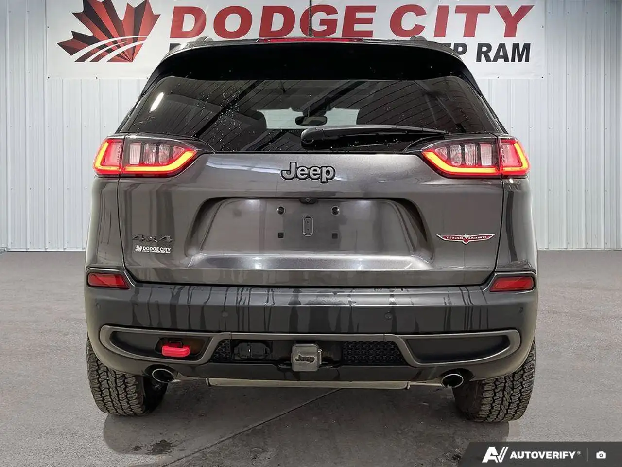Jeep Cherokee photo Jeep Cherokee
