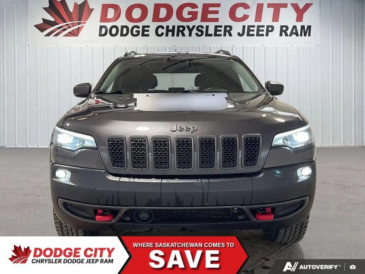Jeep Cherokee снимка Jeep Cherokee