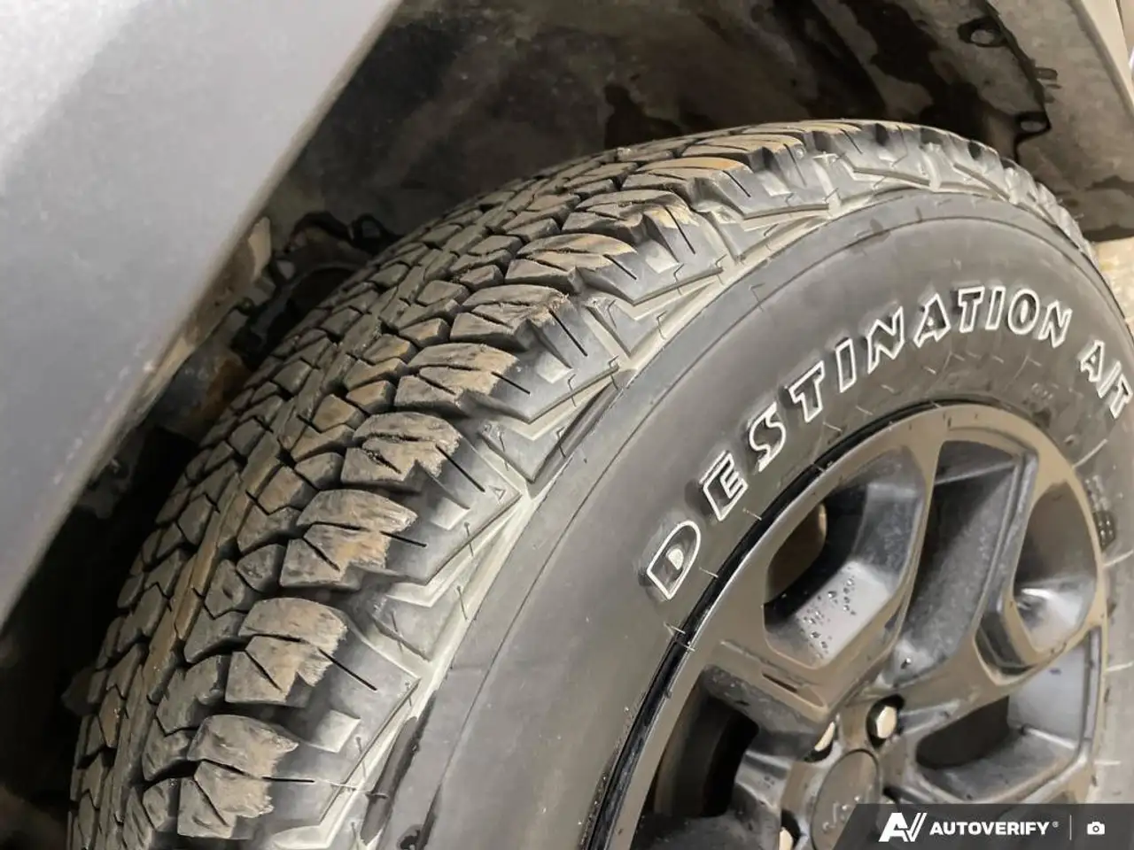 Jeep Cherokee photo Jeep Cherokee