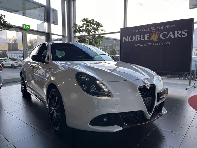 Alfa Romeo Giulietta Sprint FINAL EDIT. NAV PDC SHZ