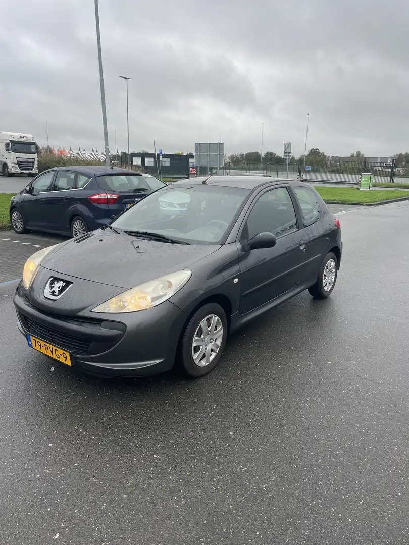 Peugeot 206 1.1 XR Grijs - 2