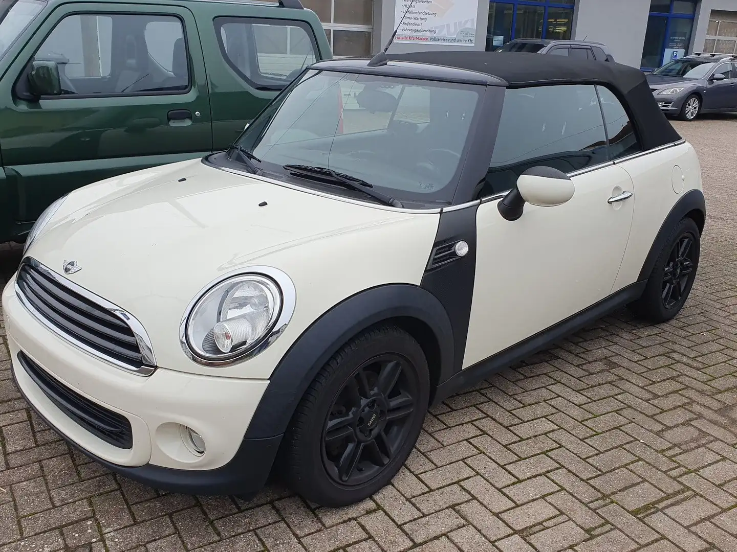 MINI One Cabrio One Biały - 1