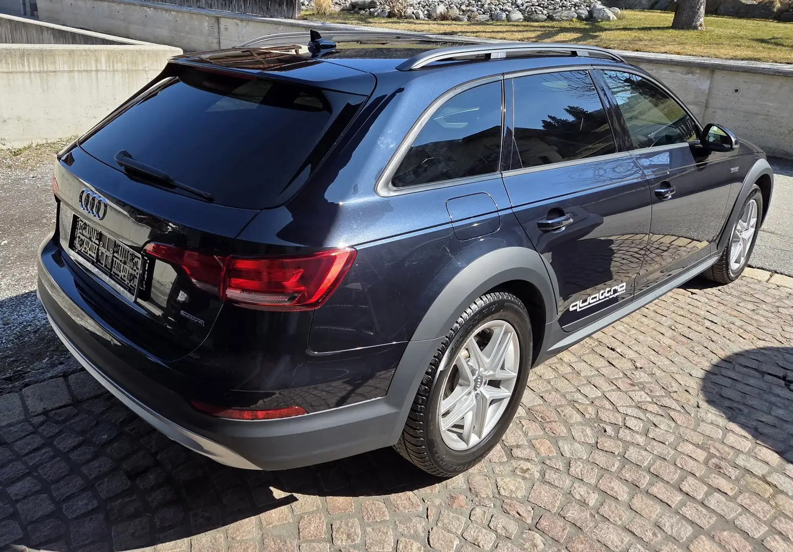 Audi A4 allroad quattro 2,0 TDI S-tronic - 2