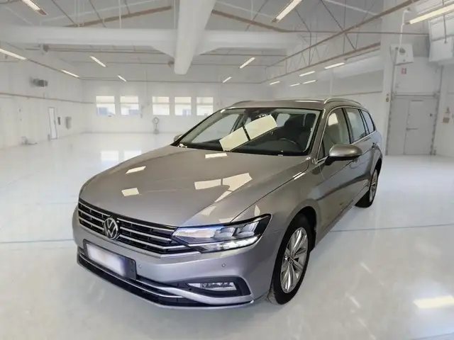 Volkswagen Passat Variant 2.0 TDI SCR EVO 90KW BUSINESS DSG STATION WAGON