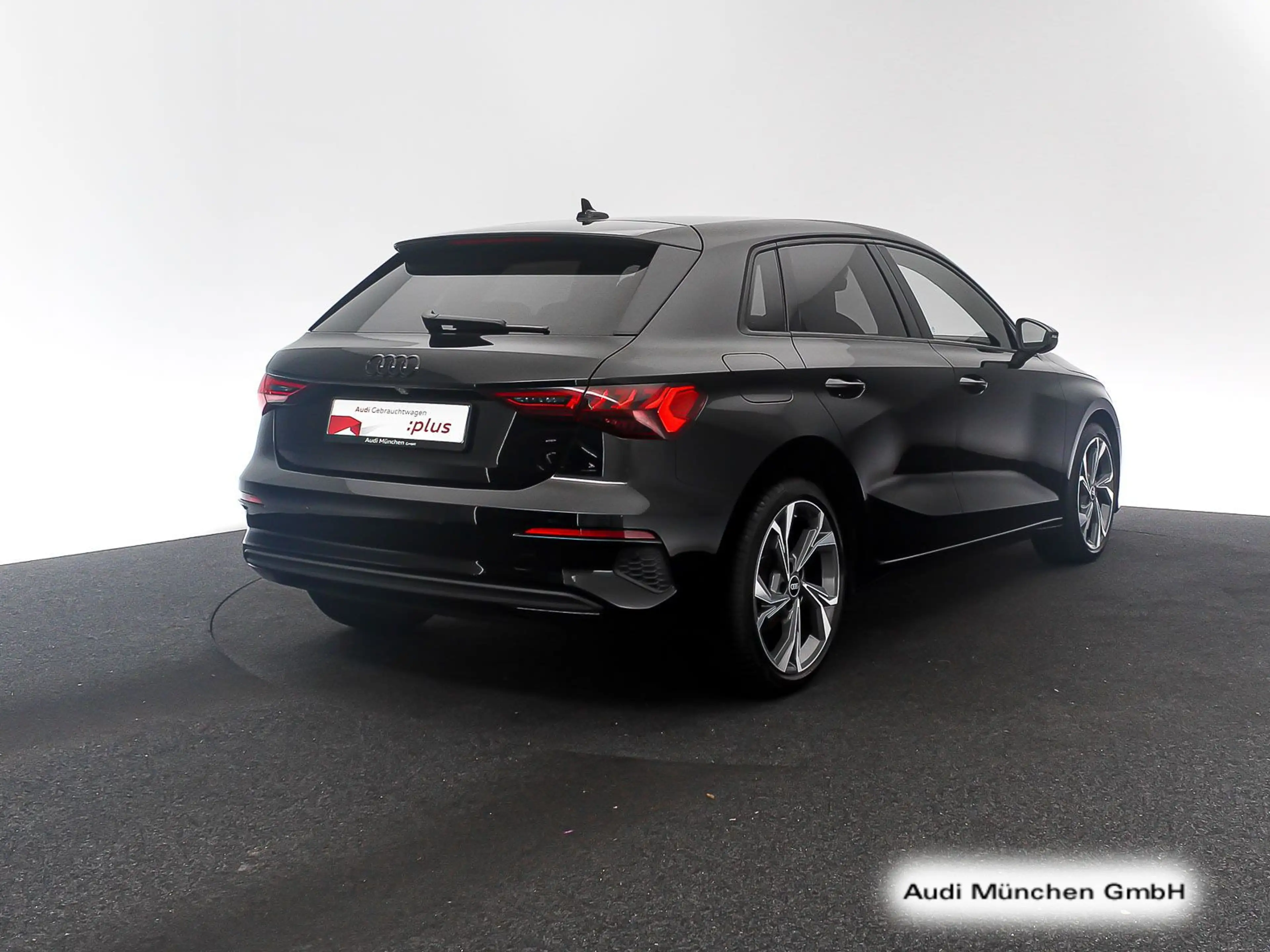 Audi A3 35 TFSI S tronic HuD/Kamera/Navi+ — photo 8