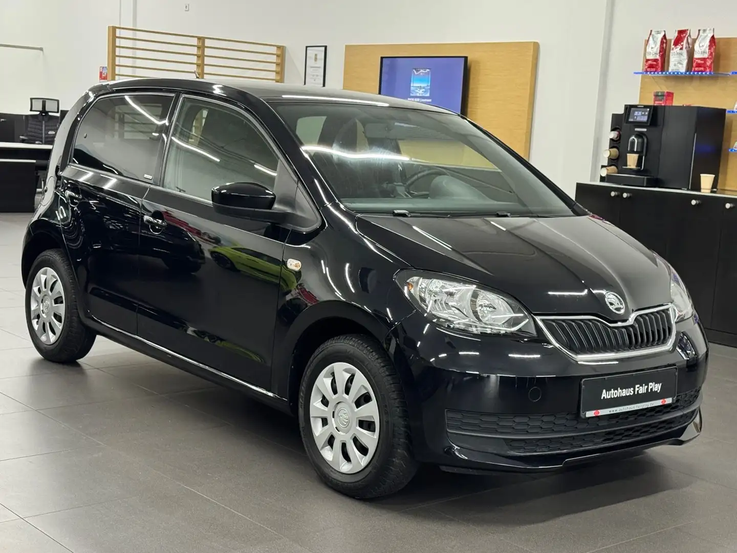 Skoda Citigo Clever Aut. SHZ/PDC/DAB/TOP! Schwarz - 2