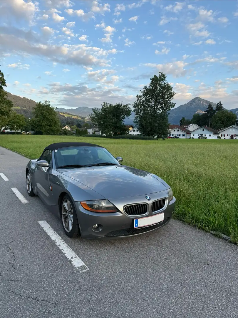BMW Z4 2,2i Österreich-Paket - 1