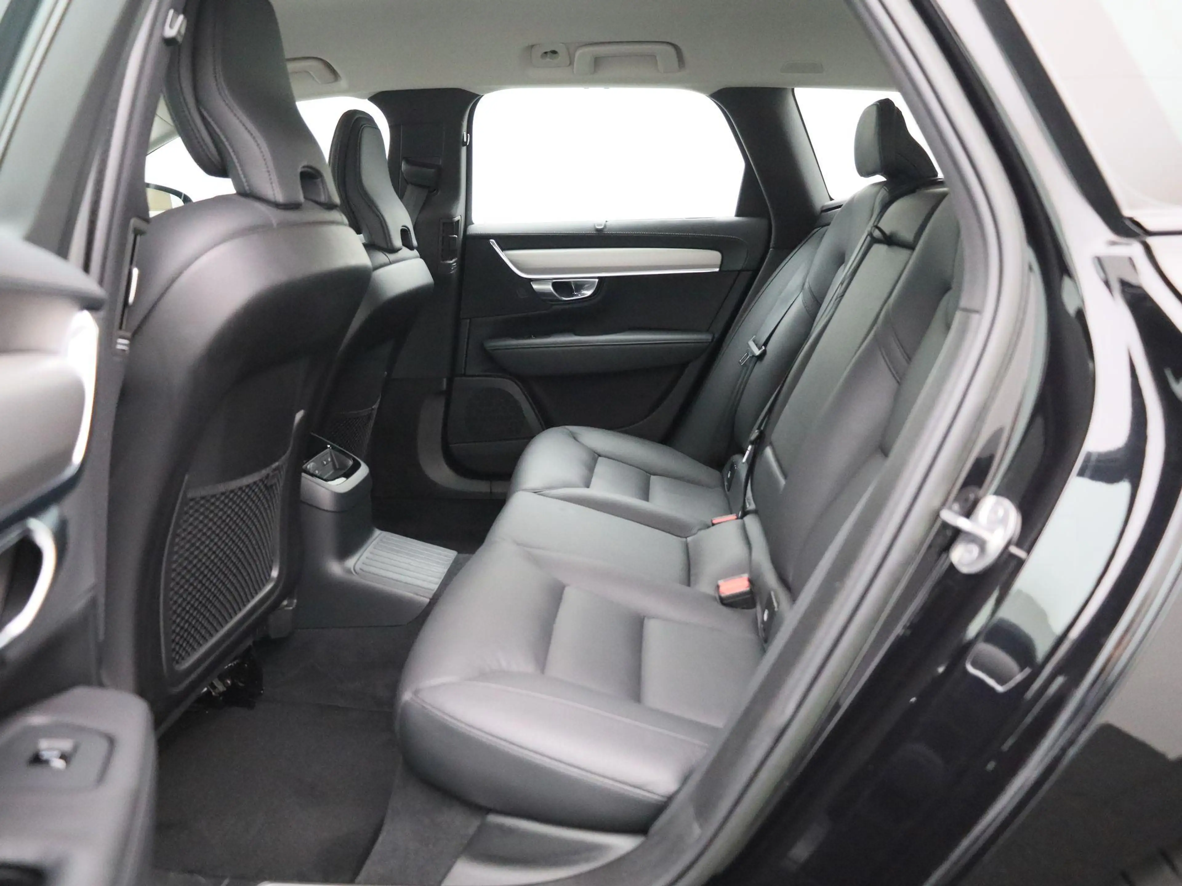 Volvo V90 T6 PHEV Plus Dark Aut. | Apple Carplay / Android A — photo 12