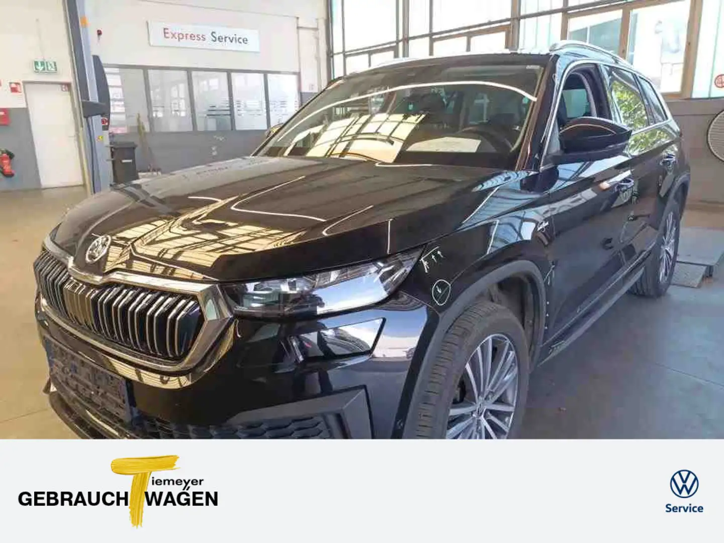 Skoda Kodiaq 2.0 TDI DSG 4x4 L+K PANO LEDER AHK DCC Zwart - 1