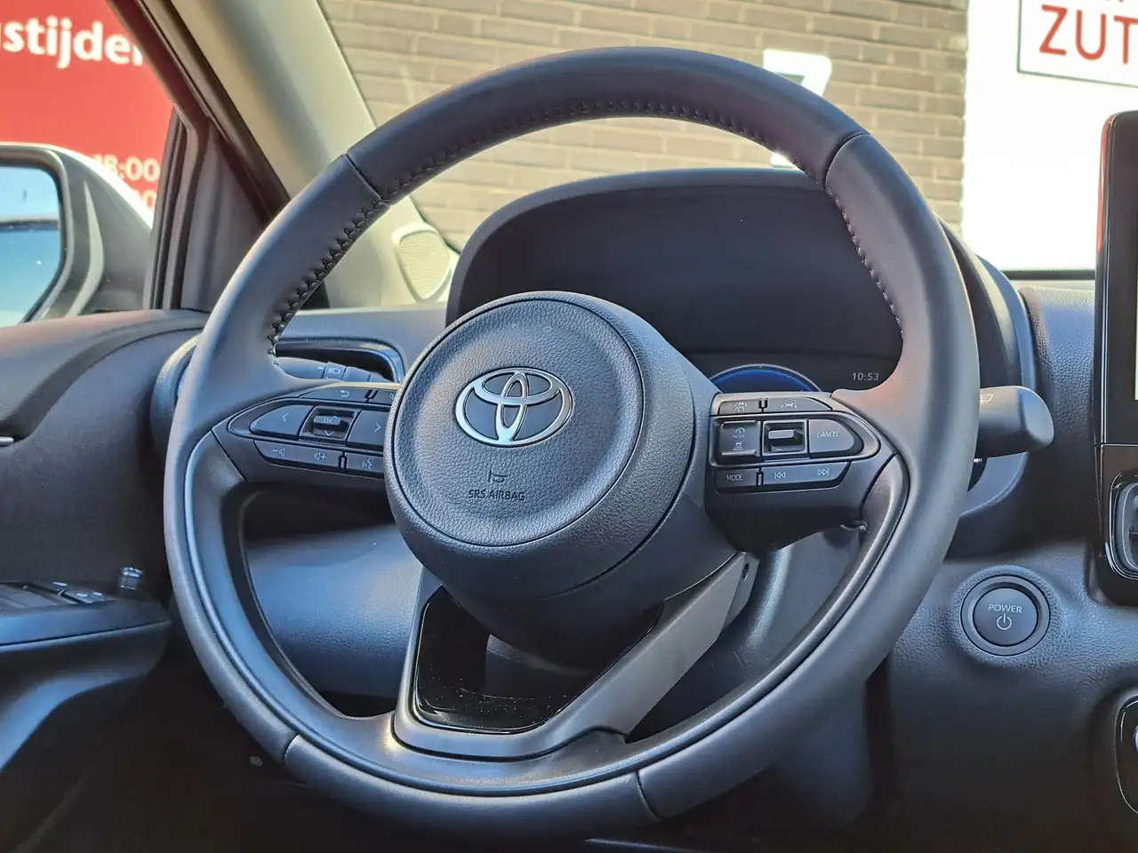 Toyota Yaris 2026 — фото 10