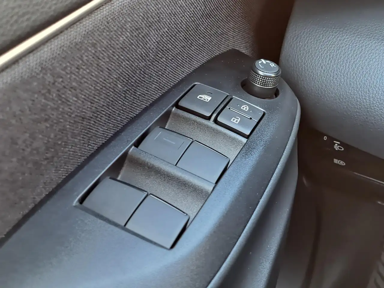 Toyota Yaris 2026 — фото 13