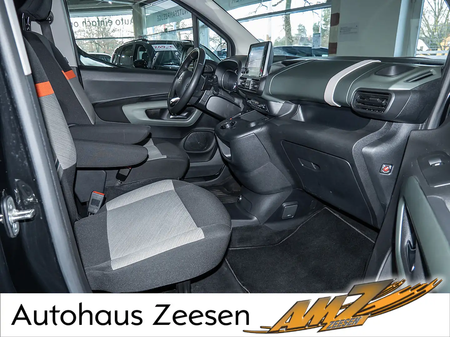 Citroen Berlingo Shine XL PT 130 EAT8 HUD 7-SITZER Schwarz - 2