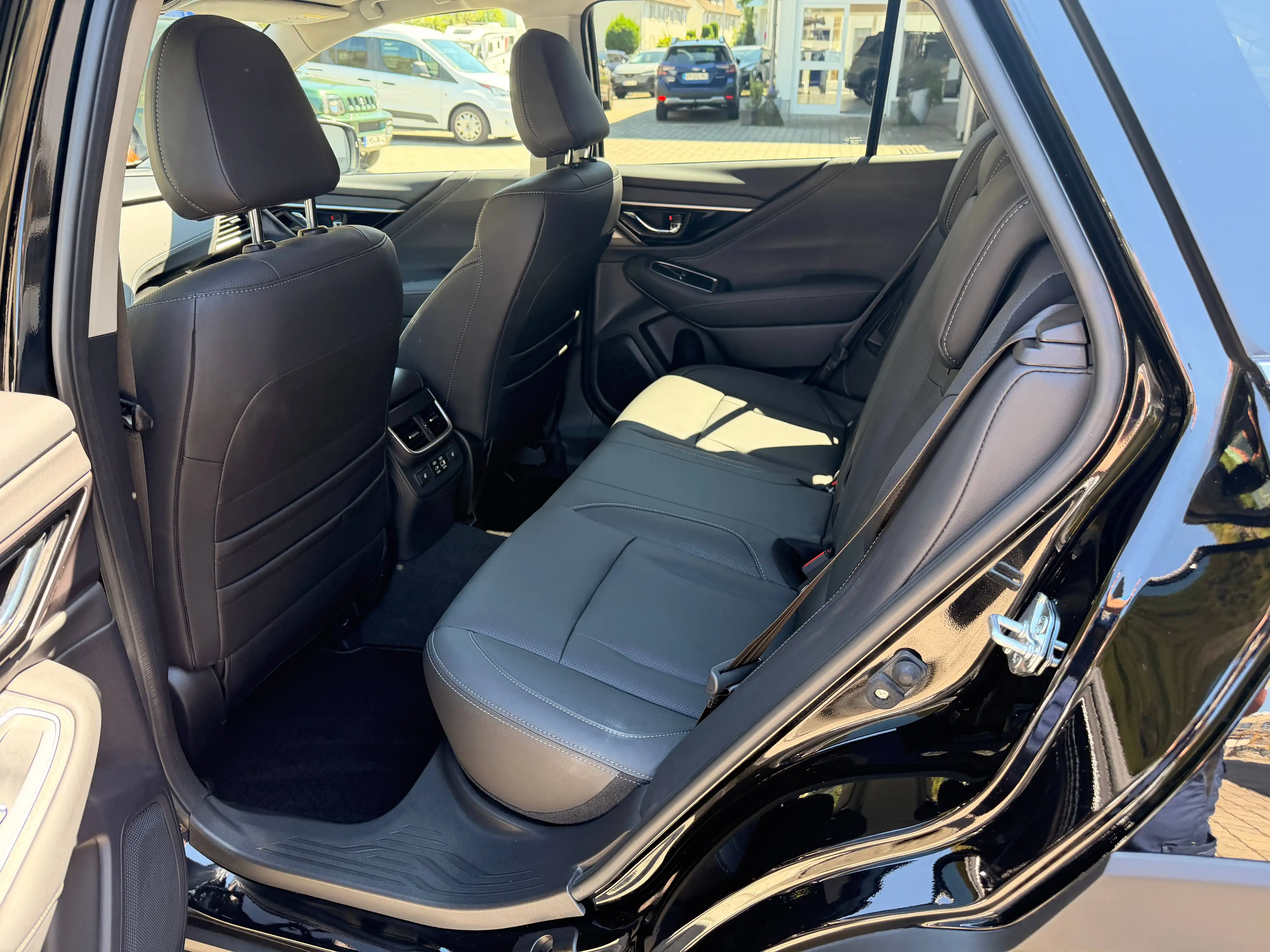 Subaru OUTBACK Outback 2.5i Lineartronic Platinum — photo 13