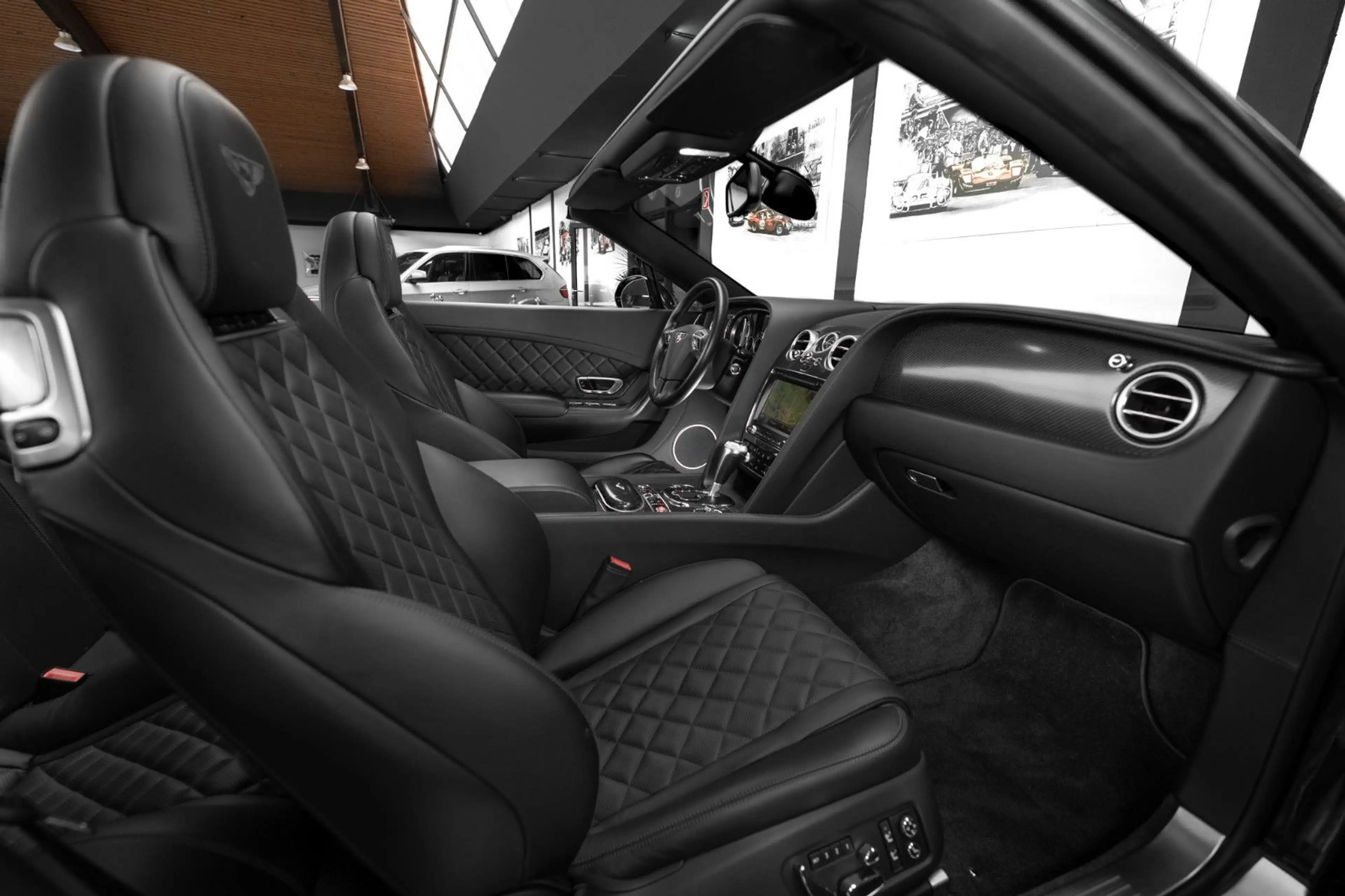 Bentley Continental GTC V8 S Convertible 528PS Mulliner — photo 5