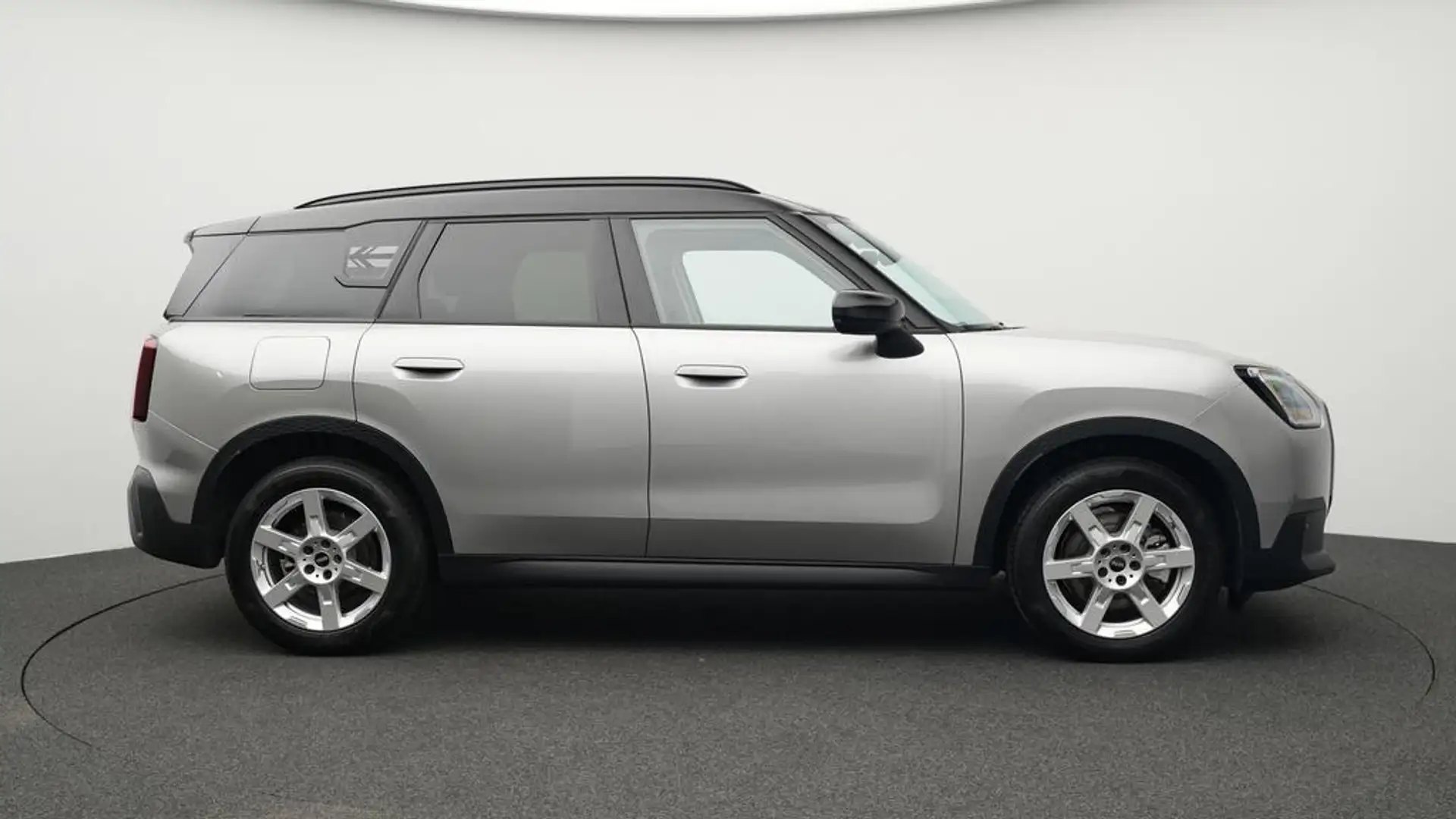 MINI Countryman C Classic Trim - 2