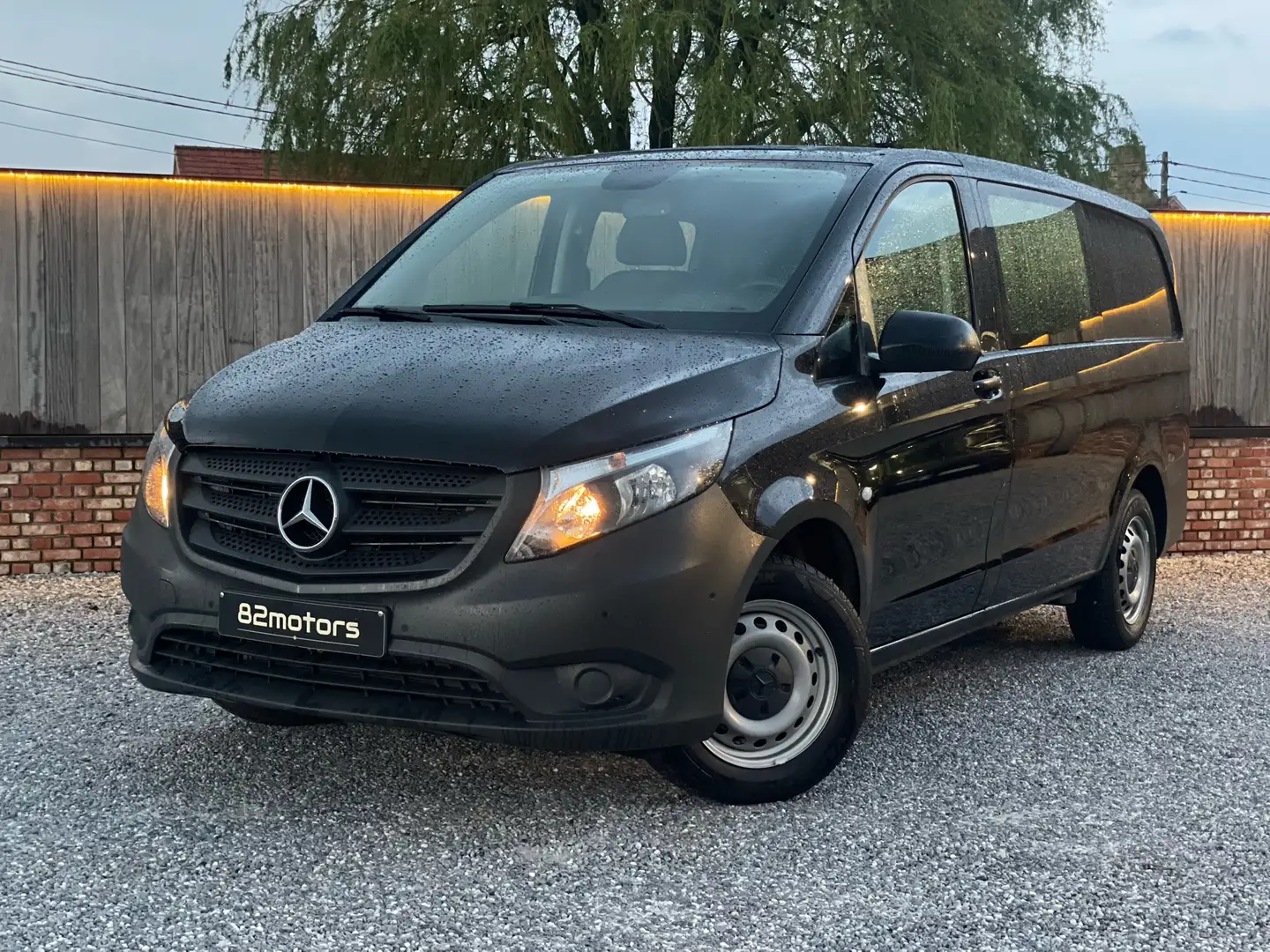 Mercedes-Benz Vito 116 CDI Mixto Lang Aut./5-zit/leder/10-2023/2stuks Zwart - 1