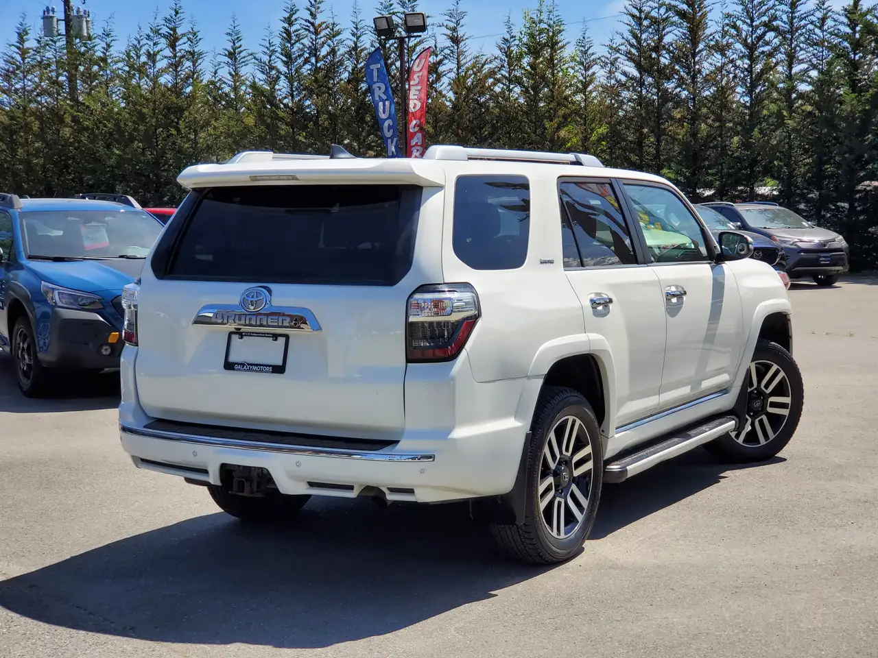 Toyota 4-Runner снимка Toyota 4-Runner