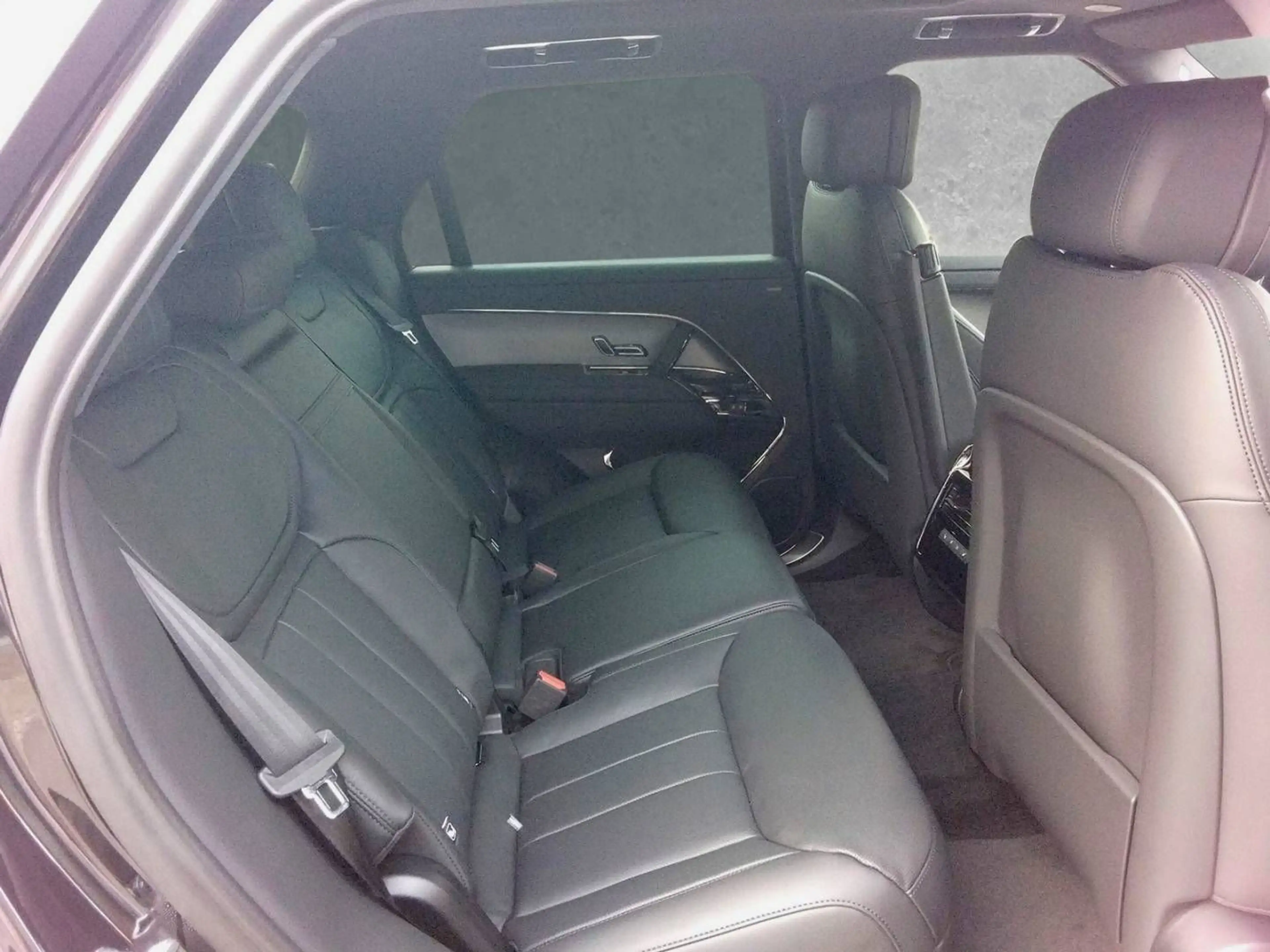 Land Rover Range Rover Sport D250 SE — photo 5