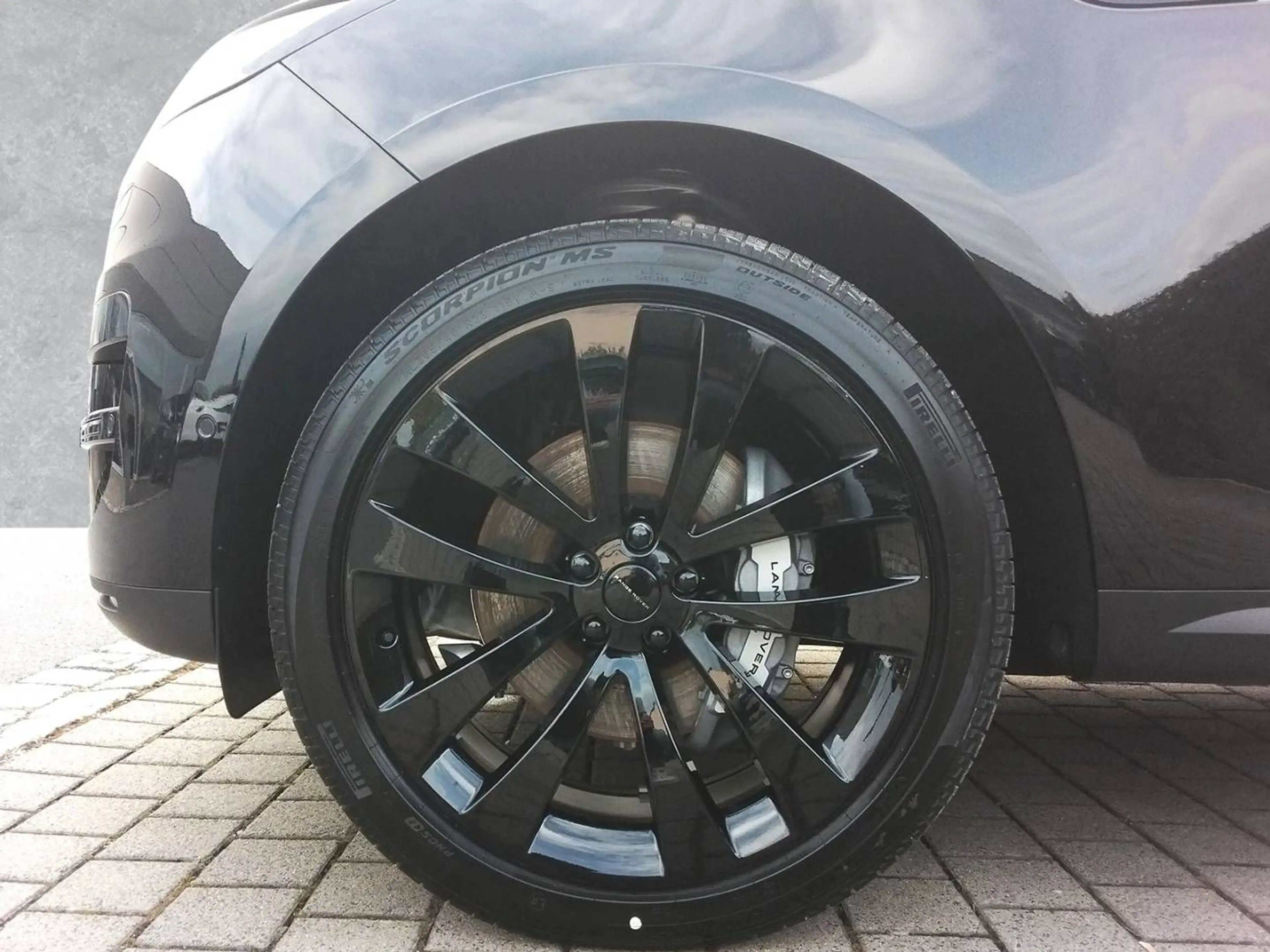 Land Rover Range Rover Sport D250 SE — photo 9