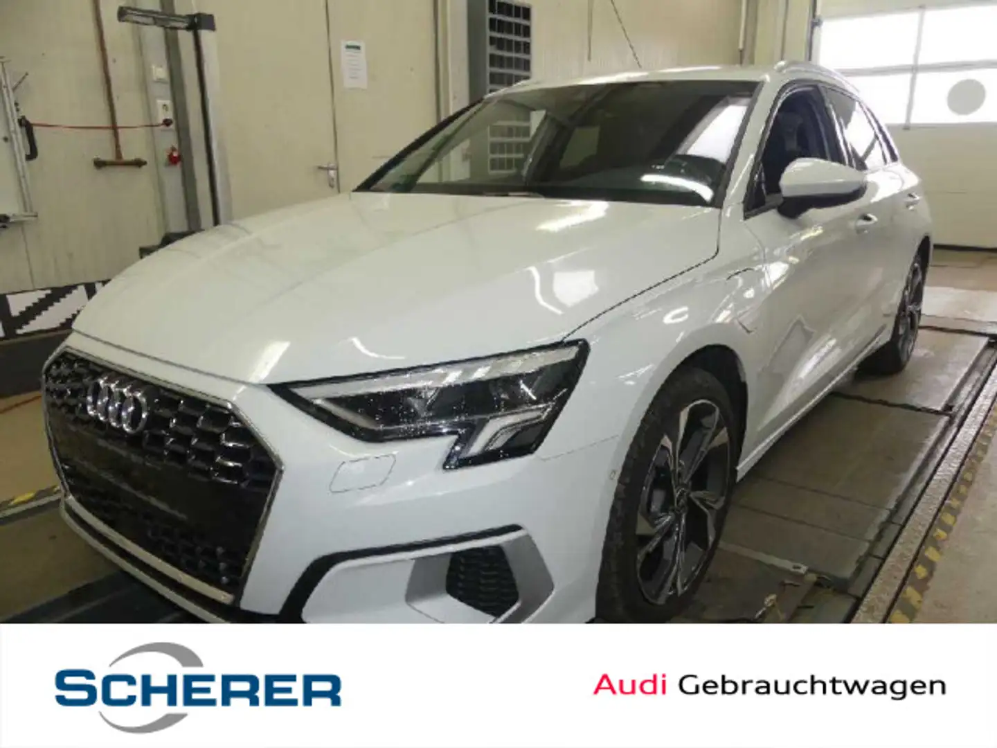 Audi A3 Advanced 40 TFSIe S tronic SHZ NAV Weiß - 1